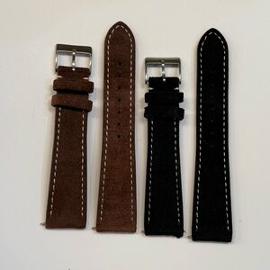 2 StrapsCo Classic Leather Suede Watch Straps In Black and Brown 22mm And Q.R.